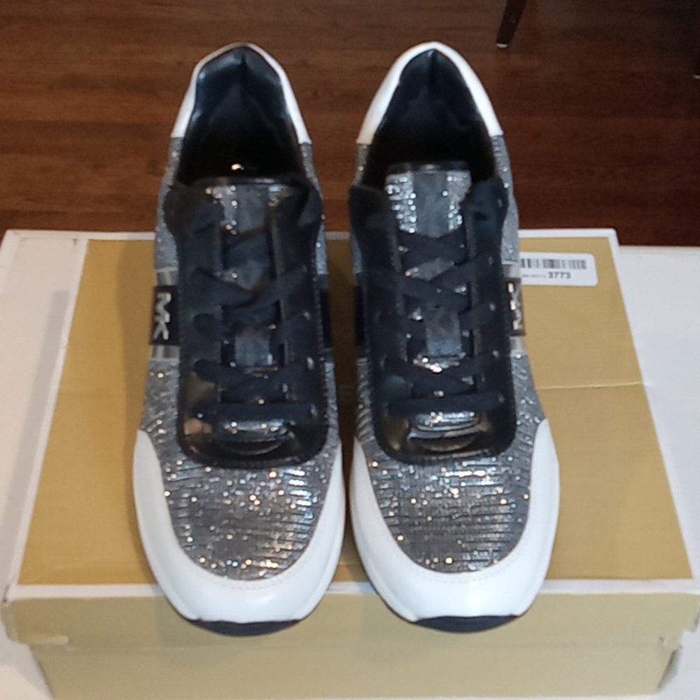 Michael Kors women's sneakers-NEW